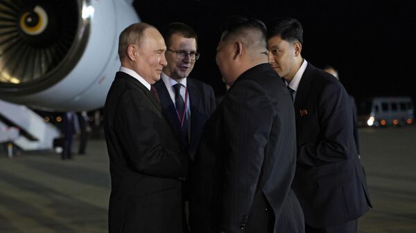 Vladimir Poutine recontre Kim Jong-un - Sputnik Afrique