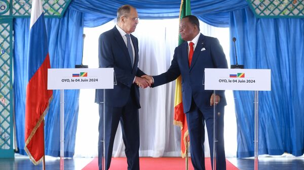 Russian Foreign Minister Sergey Lavrov (left) and Foreign Minister of the Republic of the Congo Jean-Claude Gakosso during a joint approach to the press. - Sputnik Africa