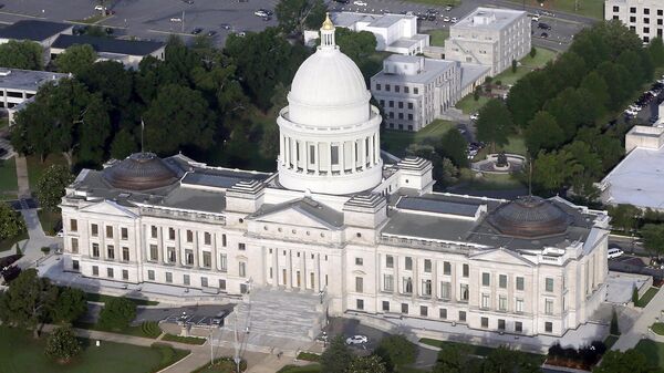 The Arkansas state Capitol building is seen on May 29, 2015, in Little Rock, Ark - Sputnik Africa