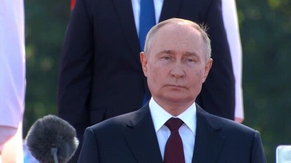 Vladimir Putin at the Grand Naval Parade in St. Petersburg, July 28, 2024. - Sputnik Africa