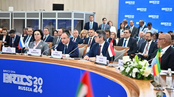 Meeting of the Heads of BRICS Supreme Audit Institutions on sustainable development audits. From left: Galina Izotova, Deputy Chair of the Russian Accounts Chamber, Boris Kovalchuk, Chair of the Russian Accounts Chamber, Timur Makhmutov, Director of the Department of International and Regional Cooperation of the Russian Accounts Chamber, and Hesham Badawi, Chairman of the Central Auditing Agency of the Arab Republic of Egypt. - Sputnik Africa