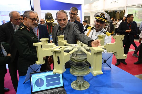 People gather at the stand of Iran during the 10th International Military-Technical Forum Army-2024 at Patriot Congress and Exhibition Centre in Moscow region, Russia. - Sputnik Africa