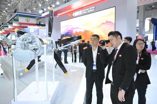 People gather at the stand of China during the 10th International Military-Technical Forum Army-2024 at Patriot Congress and Exhibition Centre in Moscow region, Russia. - Sputnik Africa