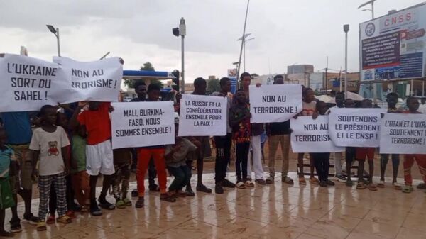 Des jeunes se sont réunis à Niamey pour apporter leur soutien à la Confédération des États du Sahel