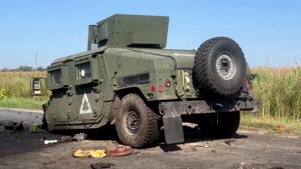 Ukrainian Humvee stopped by naval infantry from the Russian Black Sea Fleet in Kursk region. - Sputnik Africa