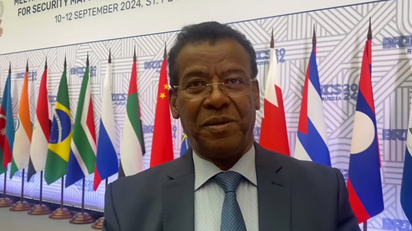 Abdulaziz Ahmed Adem, a senior advisor to the Ethiopian National Intelligence and Security Service, speaks to a Sputnik correspondent on the sidelines of the 14th meeting of senior BRICS security officials and national security advisors in St. Petersburg, Russia, on Wednesday, September 11. - Sputnik Africa