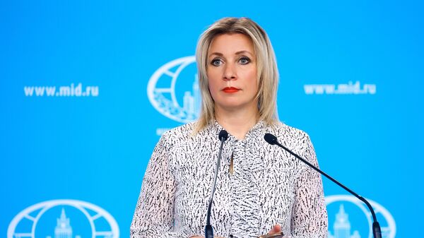 In this handout photo released by the Russian Foreign Ministry, Russian Foreign Ministry’s spokeswoman Maria Zakharova attends her weekly briefing in Moscow, Russia - Sputnik Afrique