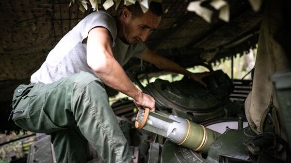 Work of the Russian T-80BVM tank crew in the Kursk region. - Sputnik Africa