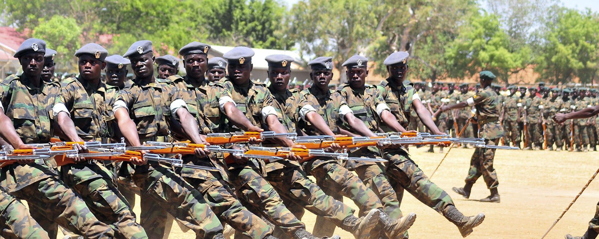 The Uganda People's Defense Force (UPDF), the armed forces of Uganda, previously the National Resistance Army, march Sunday, Feb. 6, 2011 at Soroti, Uganda during celebrations to mark 30 years when they took power from the previous government of Dr. Milton Obote. - Sputnik Africa, 1920, 29.09.2024