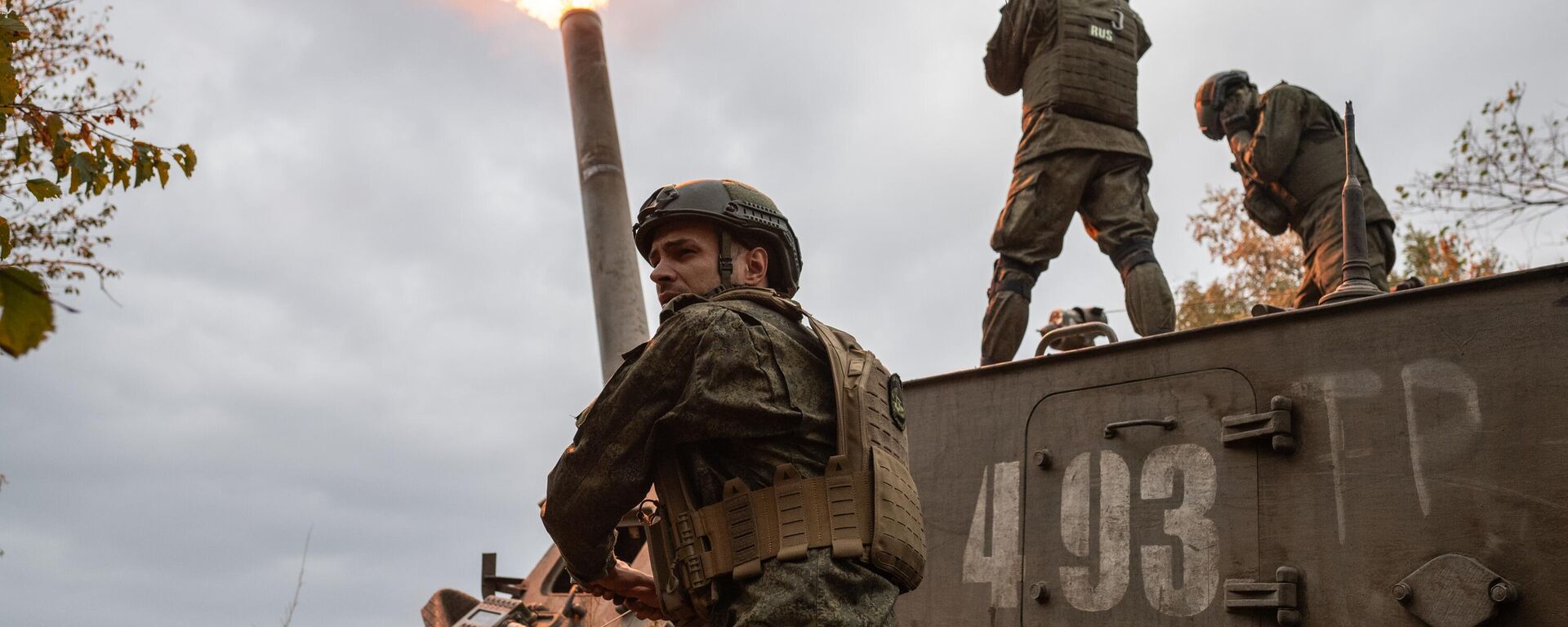 Russian servicemen of the 17th Guards Artillery Brigade of the 3rd Army Corps fire a 2S4 Tyulpan (Tulip) self-propelled heavy mortar towards Ukrainian positions in the course of Russia's military operation in Ukraine, in Russia. - Sputnik Africa, 1920, 05.10.2024