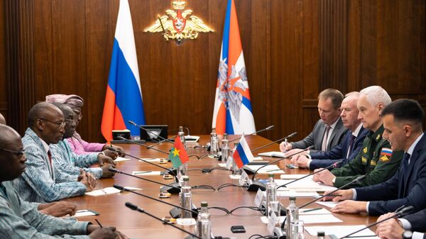 Russian Defense Minister Andrey Belousov held talks with Prime Minister of Burkina Faso Apollinaire Kyelem de Tambela - Sputnik Africa