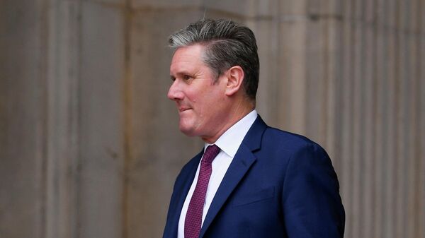 Labour leader Keir Starmer leaves after attending a service of thanksgiving for the reign of Queen Elizabeth II - Sputnik Africa