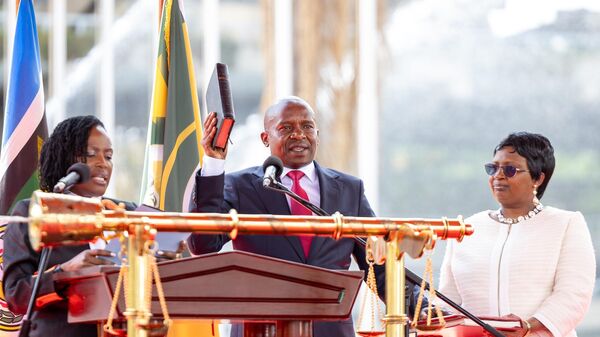 Kiture Kindiki being sworn in as Kenya’s new Deputy President  - Sputnik Africa