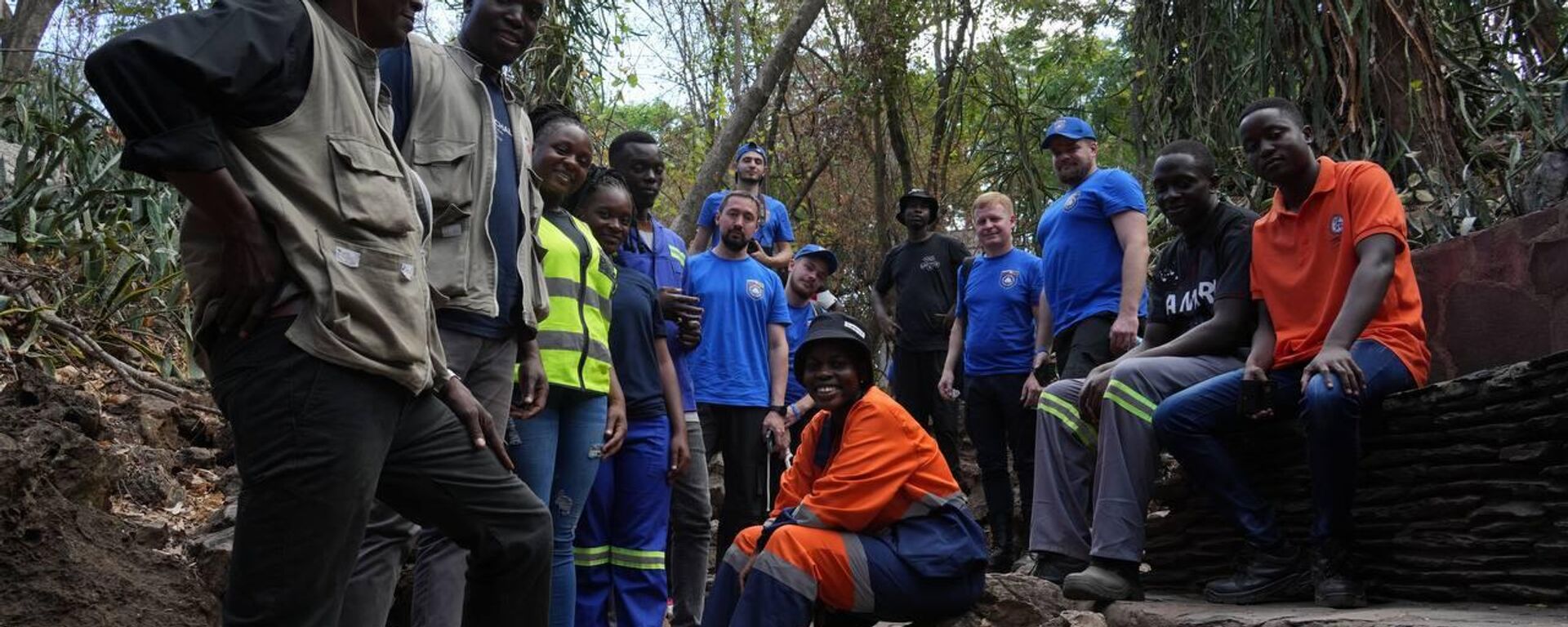 The geological expedition of the Russian State University for Geological Prospecting named after Sergo Ordzhonikidze (MGRI) and the University of Zimbabwe - Sputnik Africa, 1920, 03.11.2024