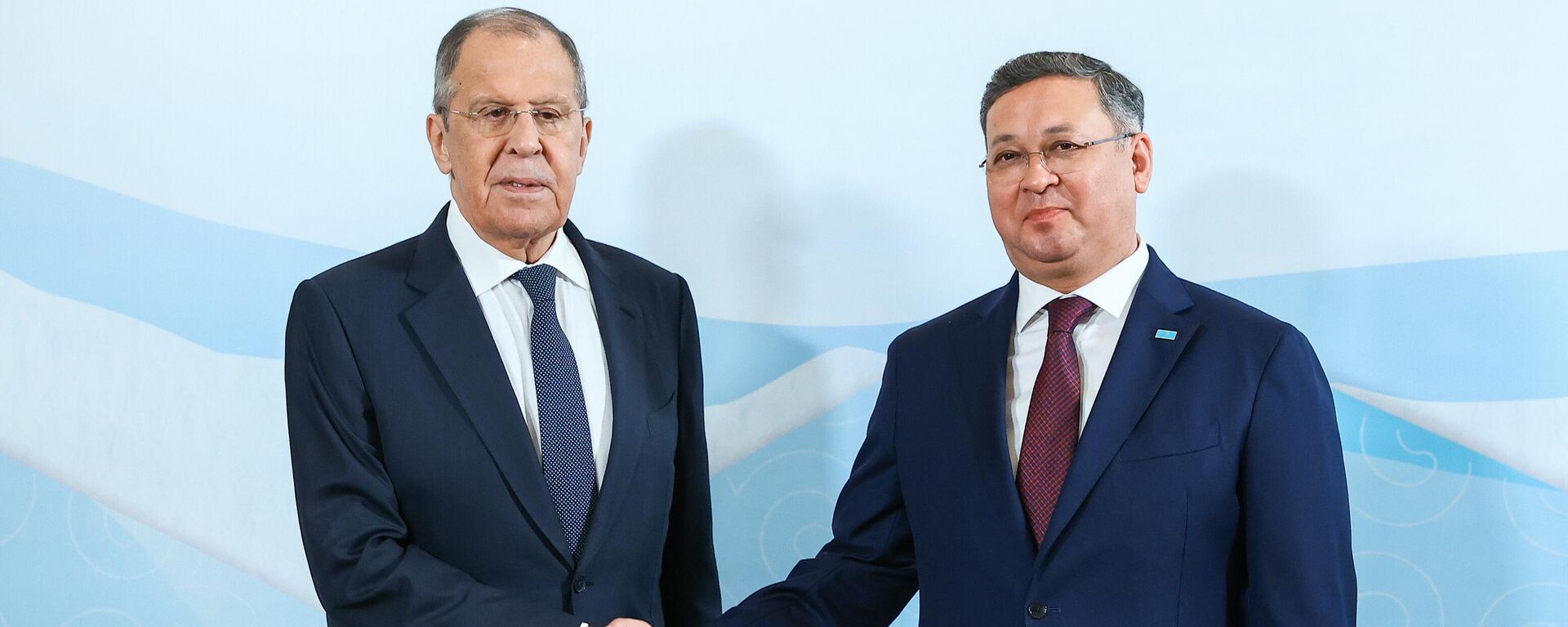  Russian Foreign Minister Sergey Lavrov and his Kazakh counterpart, Murat Nurtleu. - Sputnik Africa, 1920, 07.11.2024