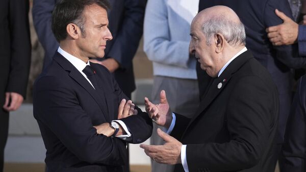 Macron et Abdelmadjid Tebboune - Sputnik Afrique