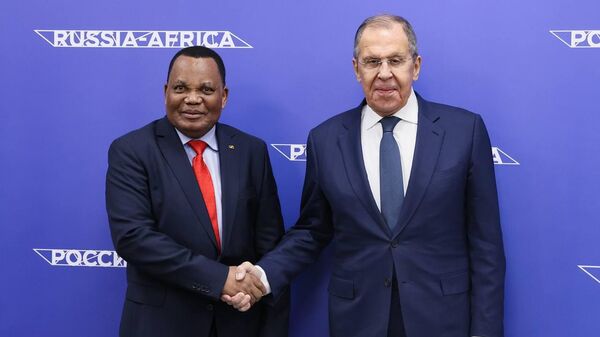 Foreign Minister of the Republic of Congo Jean-Claude Gakosso at a meeting with Russian Foreign Minister Sergey Lavrov - Sputnik Afrique