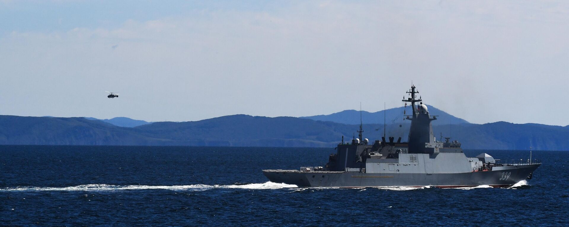 The corvette Hero of the Russian Federation Aldar Tsydenzhapov during a demonstration complex exercise with the participation of ships of the Pacific Fleet and the Chinese Navy as part of the Ocean-2024 strategic command and staff exercise in the Sea of ​​Japan. - Sputnik Africa, 1920, 11.11.2024