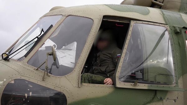 Un Mi-8MTPR-1 - Sputnik Afrique