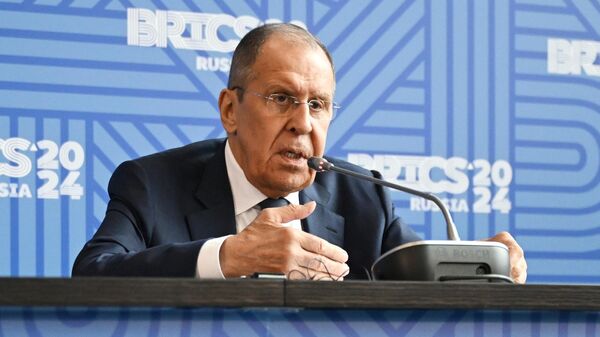 Lavrov: Les BRICS prônent l'ordre mondial basé sur le principe de l'égalité souveraine des États