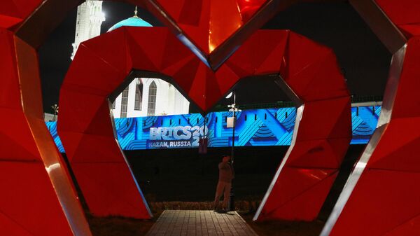 A rehearsal of a light mapping show projected on the Kazan Kremlin walls. - Sputnik Africa