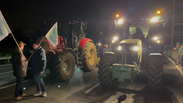 Une manifestation d'agriculteurs mécontents de l'accord UE-Mercosur commence en France