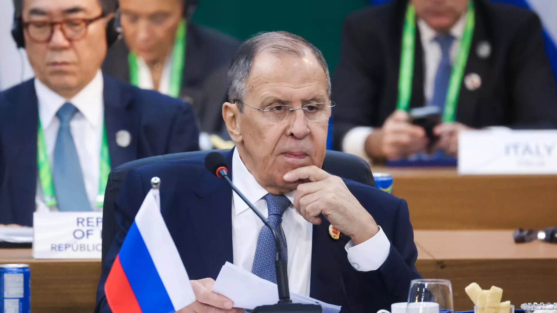 Russian Foreign Minister Sergey Lavrov at the launch ceremony of the Global Alliance to Fight Hunger and Poverty at the G20 Leaders' Summit in Rio de Janeiro. - Sputnik Afrique, 1920, 06.12.2024