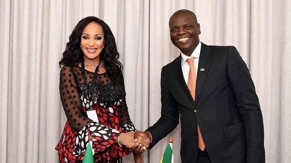 Nigeria's Minister of State for Foreign Affairs Bianca Odumegwu-Ojukwu and South Africa’s Minister of International Relations and Cooperation Roland Lamola at the ministerial session of the 11th Nigeria-South Africa Bi-National Commission in Cape Town - Sputnik Africa