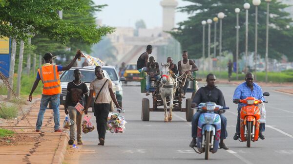 Des gens à Bamako, Mali  - Sputnik Afrique