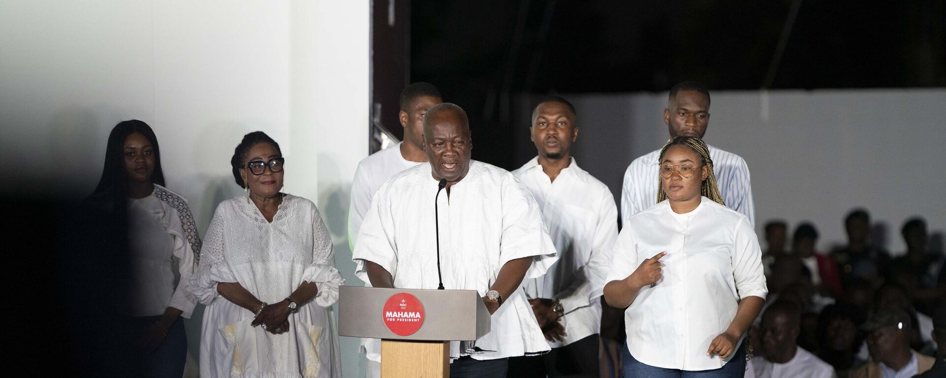 ACCRA, GHANA - DECEMBER 9: John Dramani Mahama, president-elect of the Republic of Ghana, delivers his first speech after being declared the winner of the presidential elections on December 9, 2024 in Accra, Ghana. - Sputnik Africa, 1920, 10.12.2024