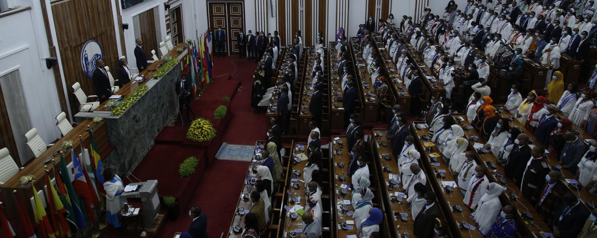 Sahle-Work Zewde, President of Ethiopia delivers a speech as Abiy Ahmed Ali on Monday took the oath of office to serve the country as the Prime Minister for a five-year term at parliament in Addis Ababa, Ethiopia on October 4, 2021. - Sputnik Africa, 1920, 17.12.2024