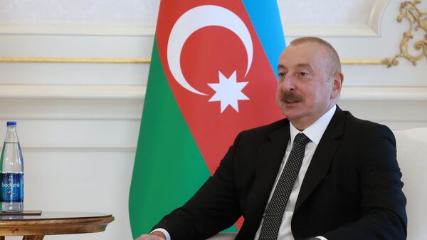 President of Azerbaijan Ilham Aliyev during a conversation with Russian President Vladimir Putin at the state residence Zagulba. - Sputnik Afrique