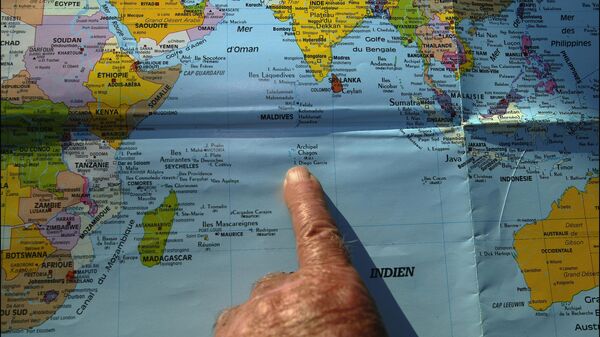 Jacques Moreau's finger showing the place where he washed up with Madeleine, on Chagos Island in France on June 24, 2003. - Sputnik Africa