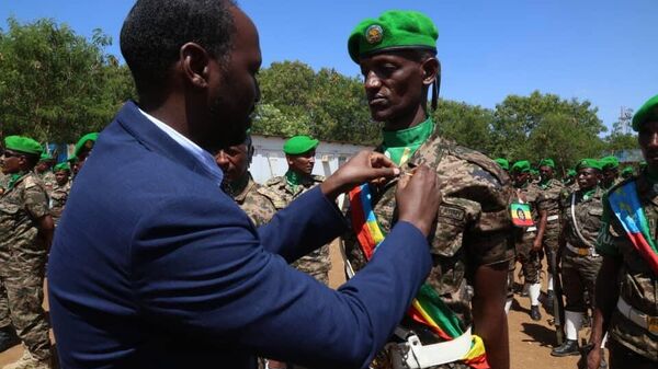 The Ethiopian Army has been honored with a Medal of Honor from the African Union Transition Mission in Somalia (ATMIS) for its contribution to peacekeeping efforts in Somalia. - Sputnik Africa