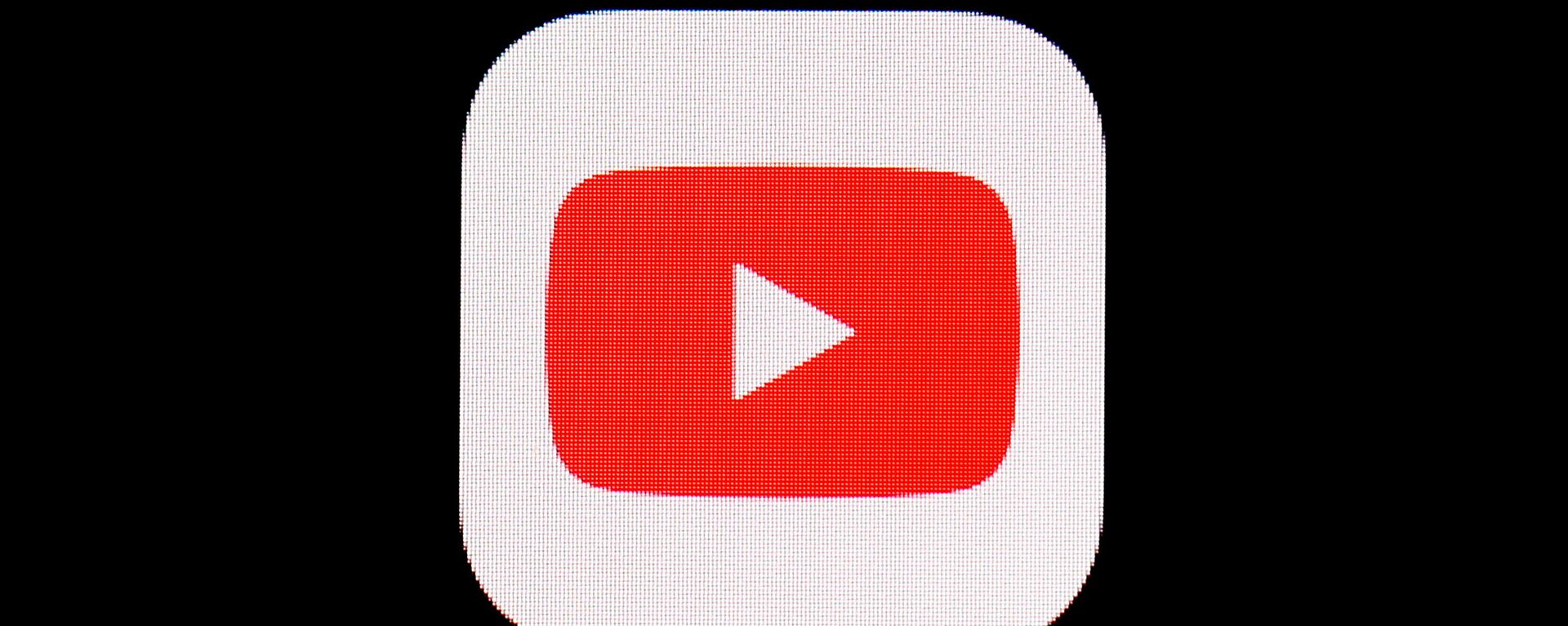 The YouTube app is seen on an iPad, March 20, 2018, in Baltimore. - Sputnik Africa, 1920, 20.12.2024