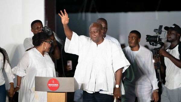 ACCRA, GHANA - DECEMBER 9: John Dramani Mahama, president-elect of the Republic of Ghana, waves at the crowd before his first speech after being declared the winner of the presidential elections on December 9, 2024 in Accra, Ghana. - Sputnik Africa