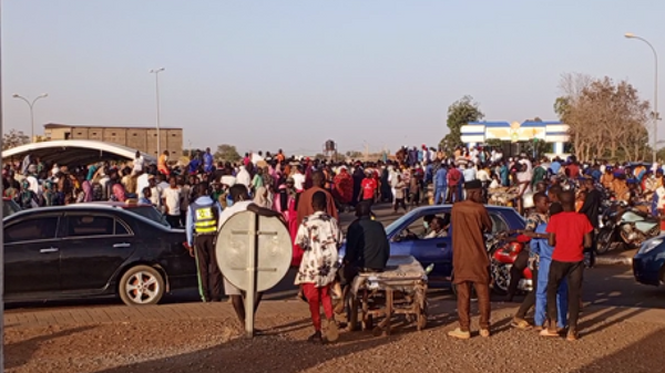 Demonstration in Niger celebrating the first anniversary of the departure of French troops - Sputnik Africa