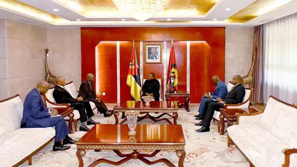  South African President Cyril Ramaphosa Sydney Mufamadi held talks with Mozambican President Filipe Nyusi. - Sputnik Africa
