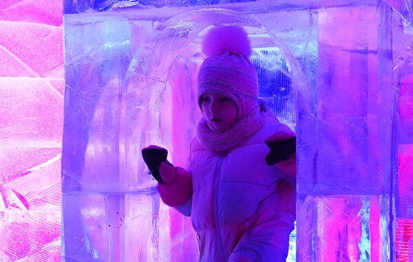 A girl at the opening of the 10th Ice Moscow festival. - Sputnik Africa