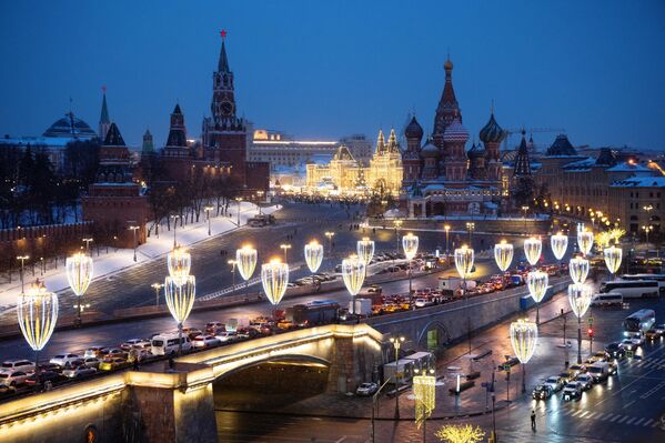 Moscow Kremlin and Pokrovsky Cathedral (St. Basil's Cathedral). - Sputnik Africa