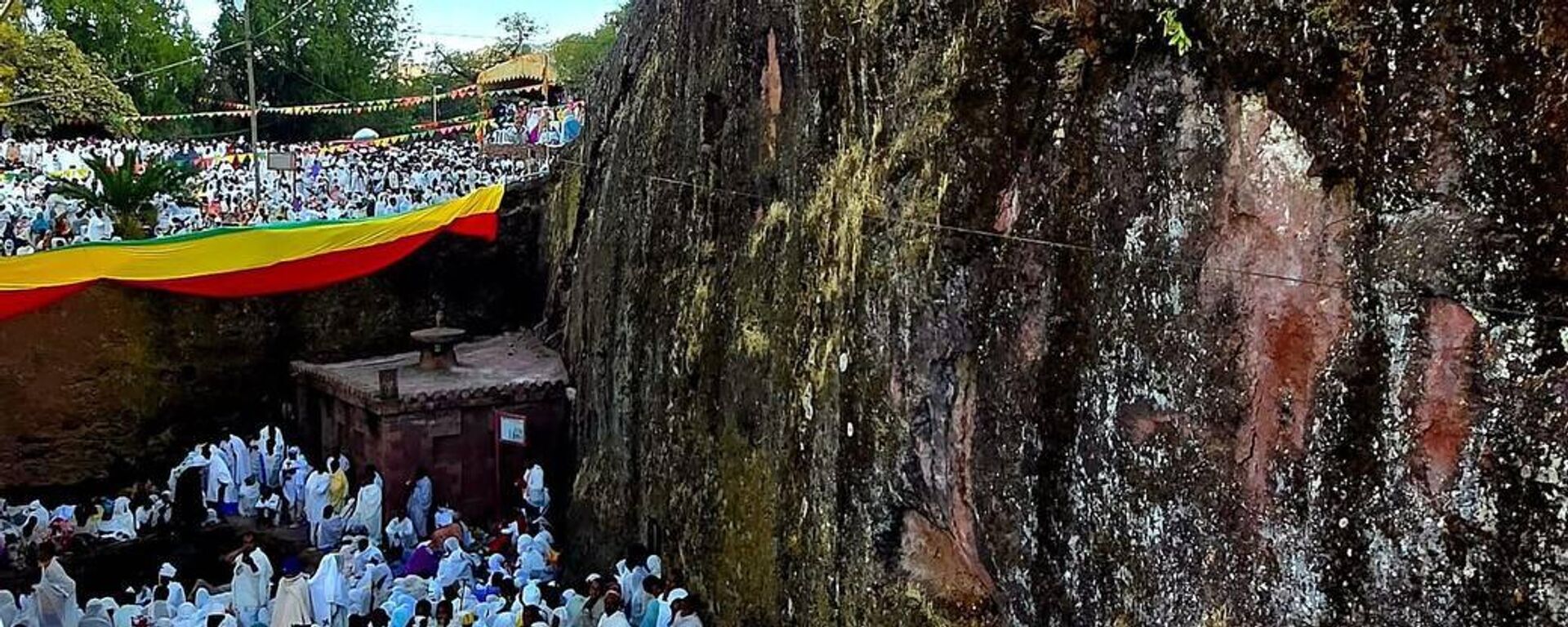 The Gena celebration, the Ethiopian Christmas festival, in Lalibela, a historical city renowned for its rock-hewn churches. - Sputnik Africa, 1920, 08.01.2025