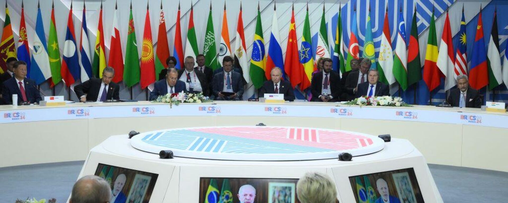 President of Russia Vladimir Putin speaks during an expanded meeting of BRICS leaders during the 16th BRICS Summit in Kazan, Russia on October 23, 2024. - Sputnik Africa, 1920, 12.01.2025