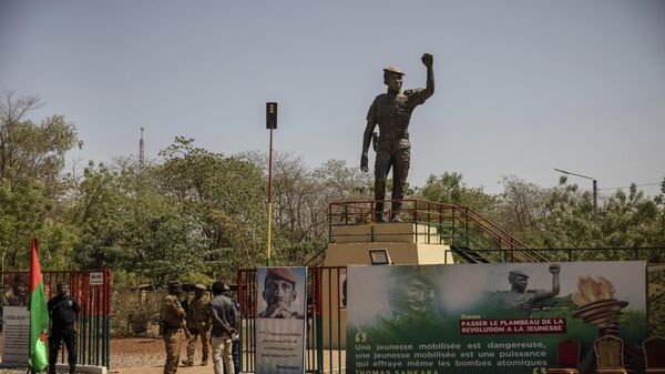 Statue de Thomas Sankara - Sputnik Afrique