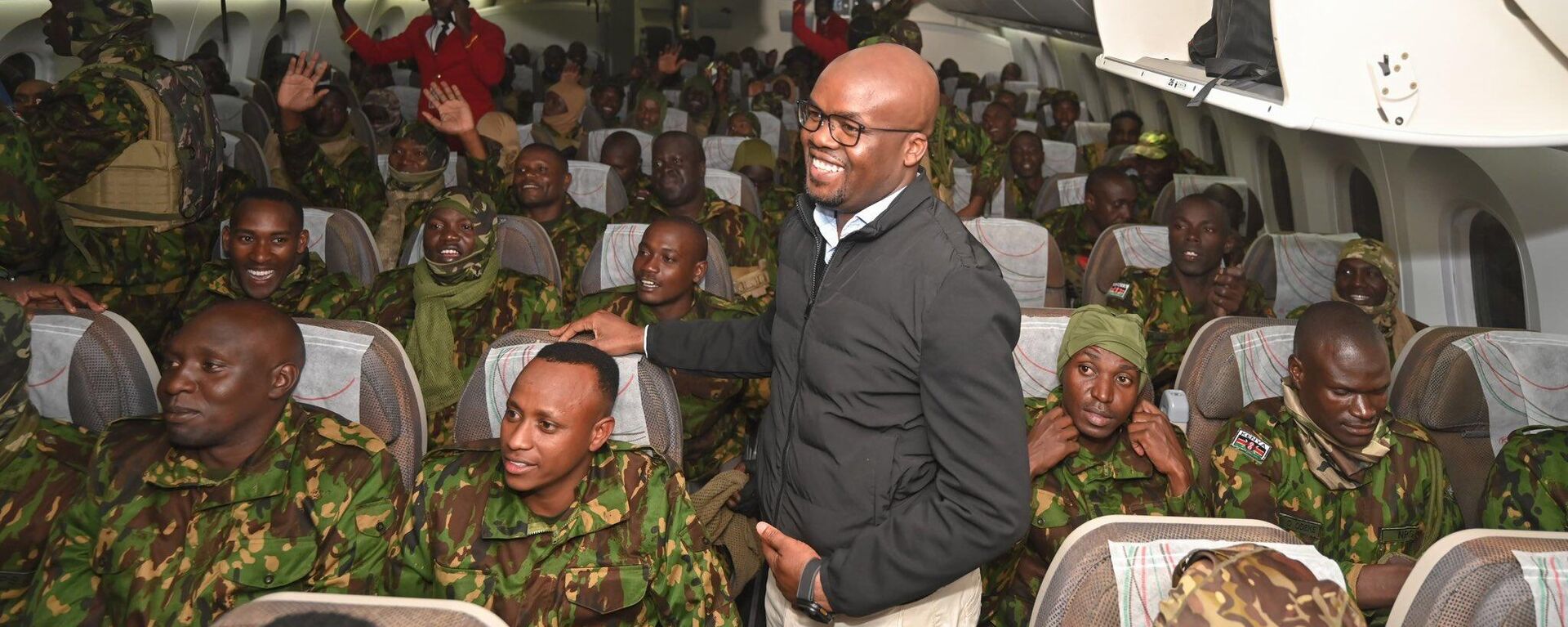 The second contingent of Kenya police officers deploy to the Multinational Security Support Mission in Haiti.  - Sputnik Africa, 1920, 19.01.2025