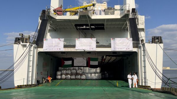 UAE sends ship with 5,800 tonnes of humanitarian aid to Gaza. - Sputnik Africa