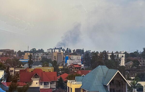 Smoke rises over Goma, Democratic Republic of the Congo, Monday, Jan. 27, 2025, as M23 rebels make their way to the center of the town. - Sputnik Africa