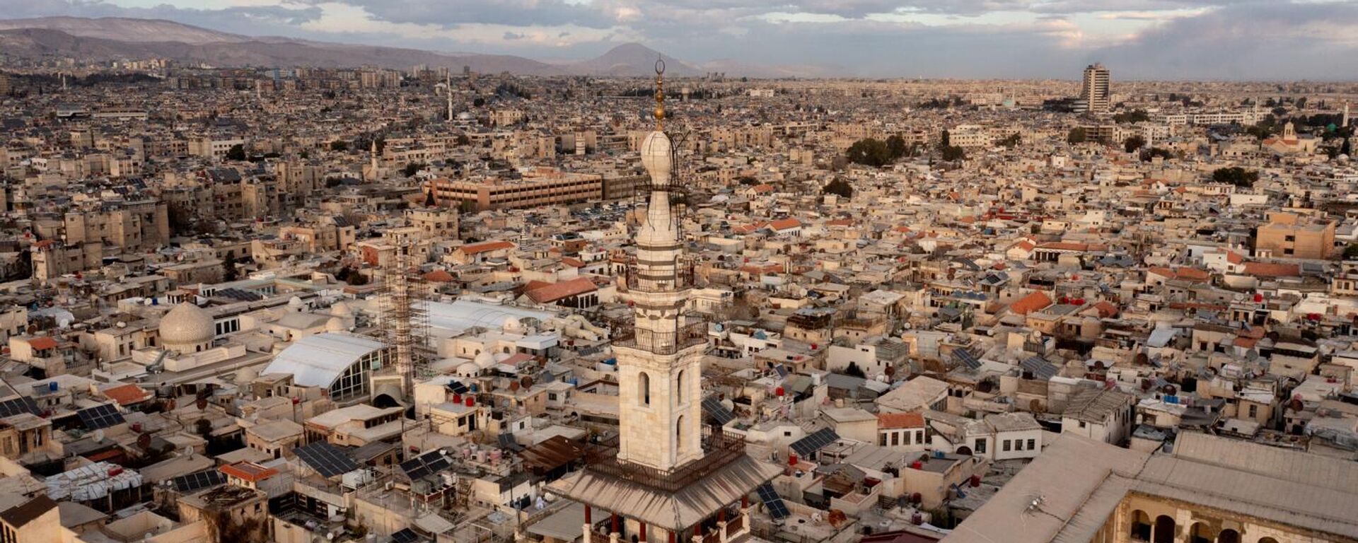 An aerial view of the Umayyad Mosque, one of the largest and oldest mosques in the world, also known as the Great Mosque of Damascus, during sunset on January 23, 2025 in Damascus, Syria.  - Sputnik Africa, 1920, 29.01.2025