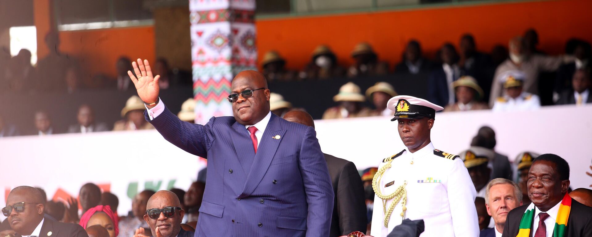 President of the Democratic Republic of the Congo, Felix Tshisekedi (L) attends Kenya's fifth president William Ruto's inauguration ceremony at Kasarani Stadium in Nairobi, Kenya on September 13, 2022. - Sputnik Africa, 1920, 29.01.2025