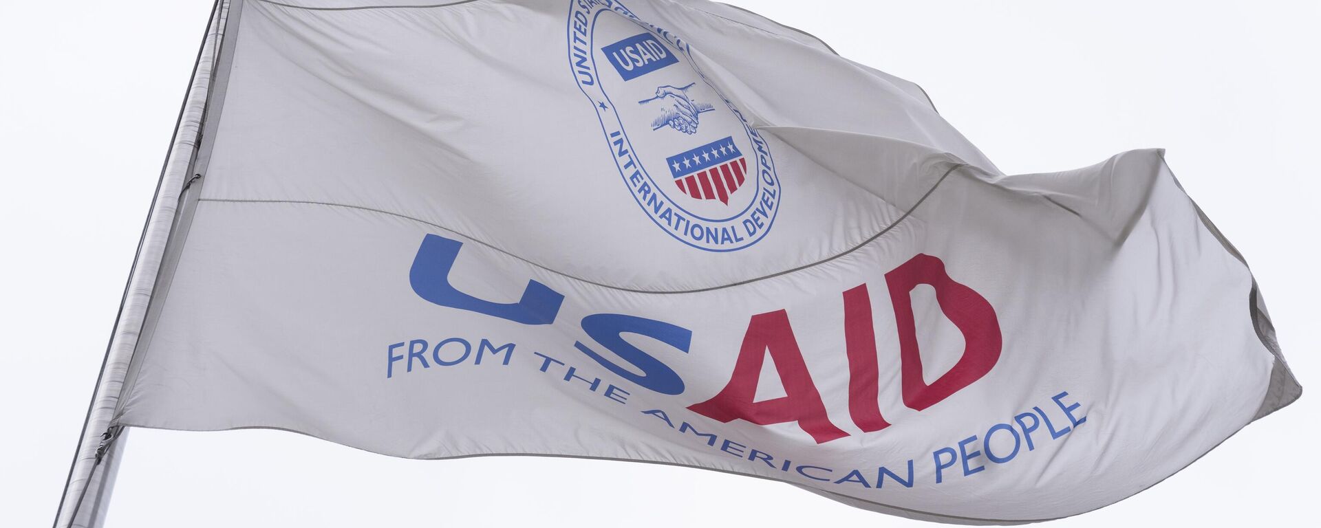 The flag of the United States Agency for International Development, or USAID, flies in front of the USAID office in Washington, Monday, Feb. 3, 2025. - Sputnik Africa, 1920, 04.02.2025