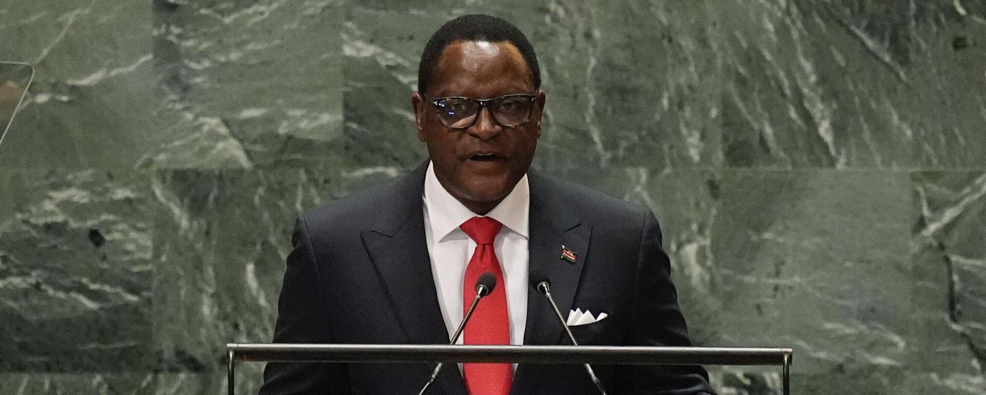 Lazarus McCarthy Chakwera, president of Malawi, addresses the 79th session of the United Nations General Assembly, Thursday, Sept. 26, 2024 at UN headquarters. - Sputnik Africa, 1920, 06.02.2025